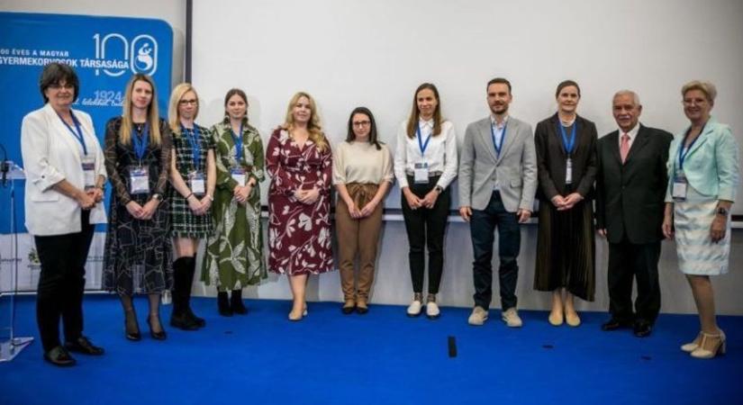 Veres Gábor-ösztöndíjban részesült a vármegyei kórház doktornője