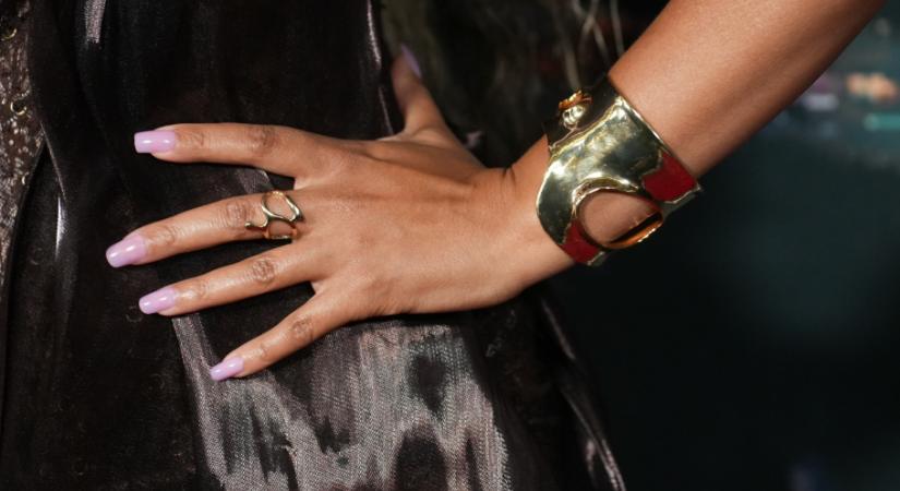 4 ékszer, ami már önmagában öltöztet – feltűnő és visszafogott darabok