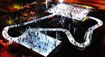 Vár a Csepel Jégpark, az ország talán legkülönlegesebb jégpályája!
