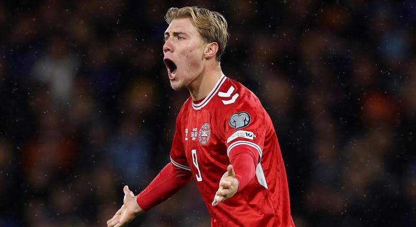 Højlund váratlan posztja után forrnak az indulatok Dániában