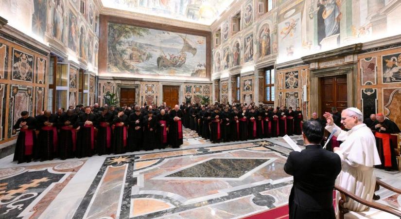 Vigyetek reményt oda, ahol hiányzik a béke – mondta Leó pápa a nunciatúrák munkatársainak