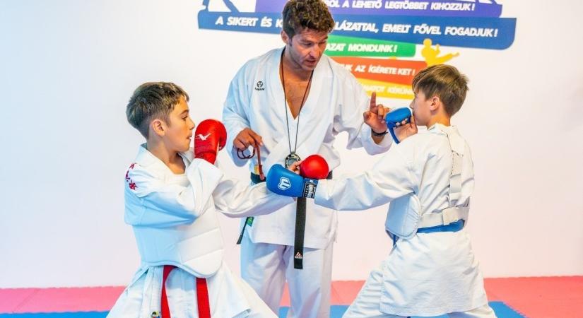 Nemzetközi karatesztárok a Sepsi Arénában: több száz sportoló küzd meg egymással