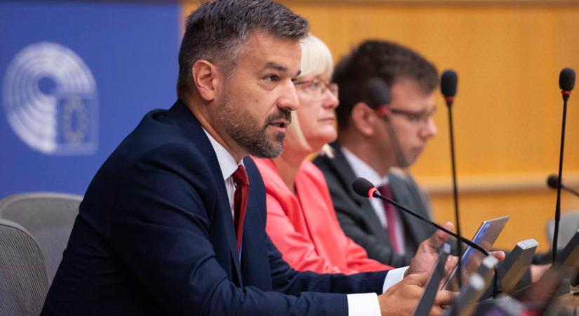 László András: Fontos a magyar tudásra felépített mesterséges intelligencia biztosítása