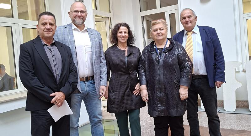 Finanszírozási lehetőségek és évzárási teendők