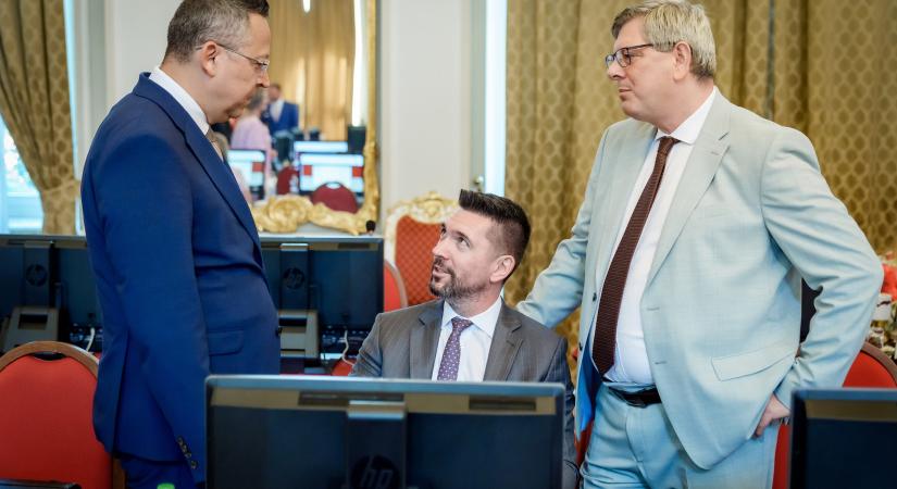 Susko elismerte, vizsgálják, hogy népszavazással lehessen lerövidíteni a választási ciklust