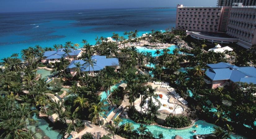 Tényleg megvan Atlantisz, itt a megrázó videó, gigantikus piramisokba ütköztek a búvárok a tenger alján Ázsia partjainál, a videó letarolta az internetet