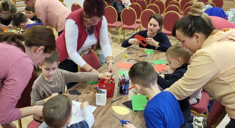 Bogyó és Babóca Tardosra látogatott