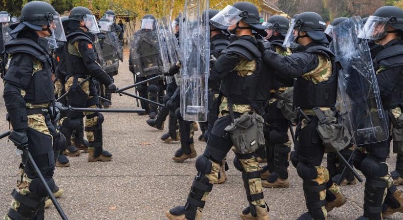 Külszolgálatra készülnek a debreceni katonák