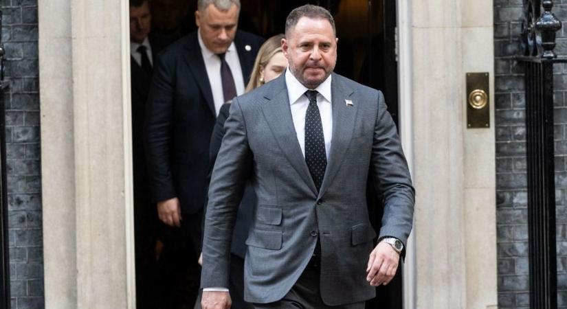 Az ukrán elnöki hivatal vezetőjét is elérte a korrupciós botrány