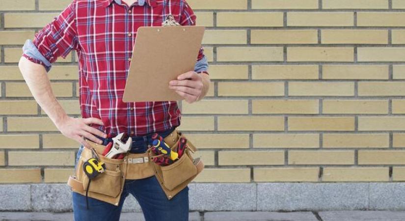 Így spórolhatnak tízezreket az építőipari vállalkozások a biztosításon