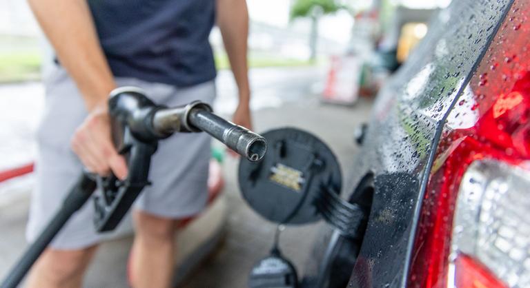 Újabb üzemanyag drágulás jön a héten