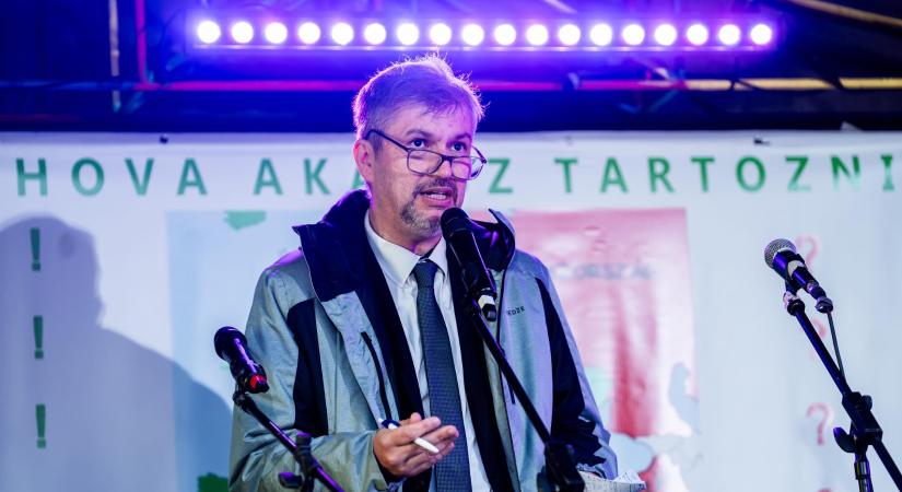 Hadházy Ákos nyilvános beszélgetést javasol Magyar Péternek