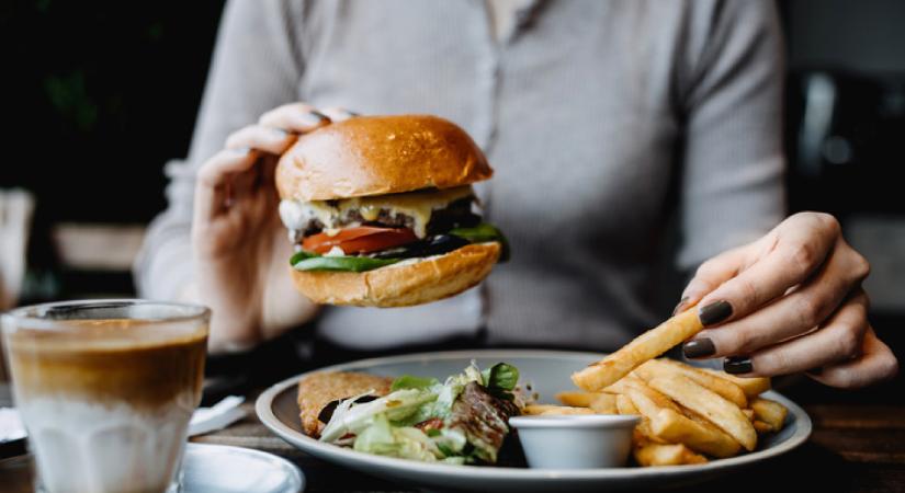 Ha van ilyen étel a hűtődben, inkább dobd ki: ezek miatt lehet ennyi krónikus beteg Magyarországon is