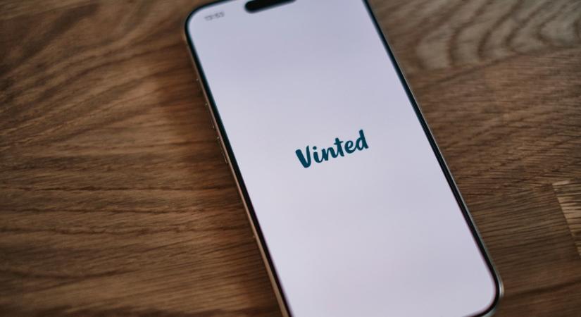 Vizsgálódik a francia hatóság – pornográf tartalomra irányította felhasználóit a Vinted