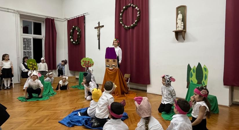 „Szent Erzsébet legyen a példa!” – A névadót ünnepelte a katolikus óvoda