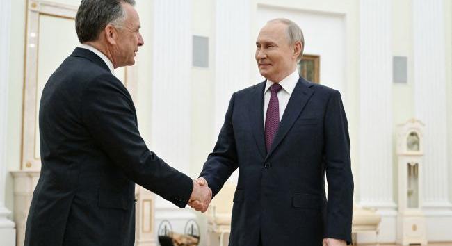 Witkoff és Dmitrijev béketerve Ukrajna megadását szorgalmazza