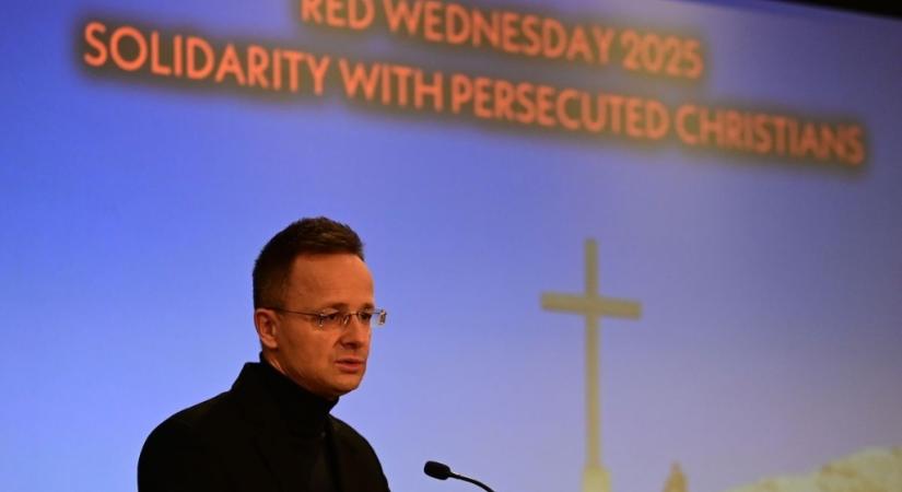 Szijjrt Pter: egy szlssgesen keresztnyellenes liberlis mainstream uralja Eurpt