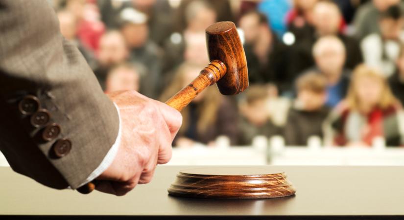 Hihetetlen lakásakció? Jobb, ha az apró betűs részt is elolvasod, sokan milliókat buknak ezzel