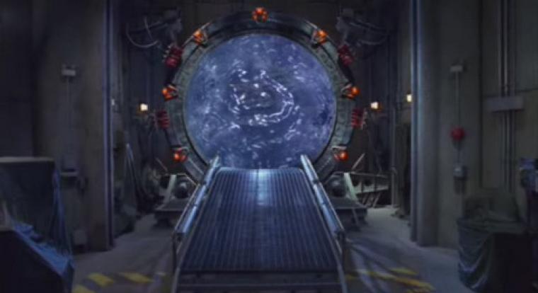 Nem láttad jönni, hogy az Amazon csinálja meg az új Csillagkapu sorozatot