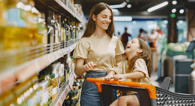 Tanulmány: Ha ezt a 5 kifejezést hallottad, a szüleidnek anyagi gondjai voltak