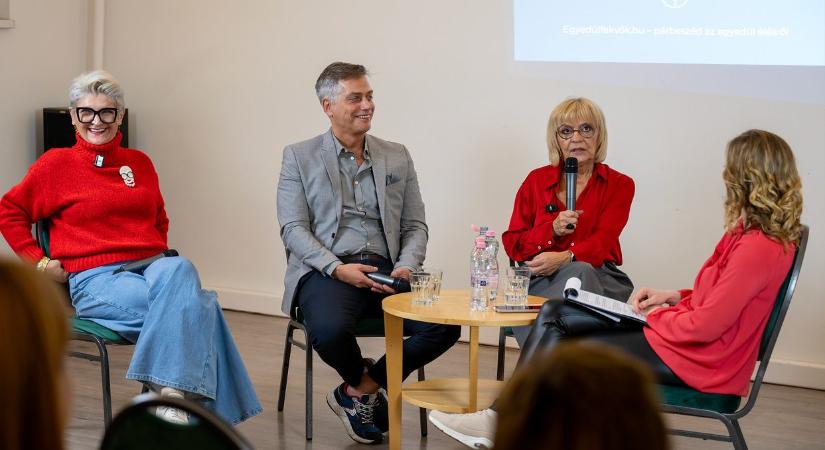 Hiába az AI – a párkeresés sikere továbbra is az embereken múlik