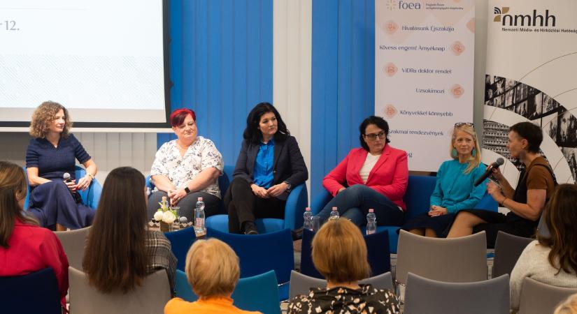 Szülők, tanárok, diákok: együtt a szorongás ellen a digitális világban