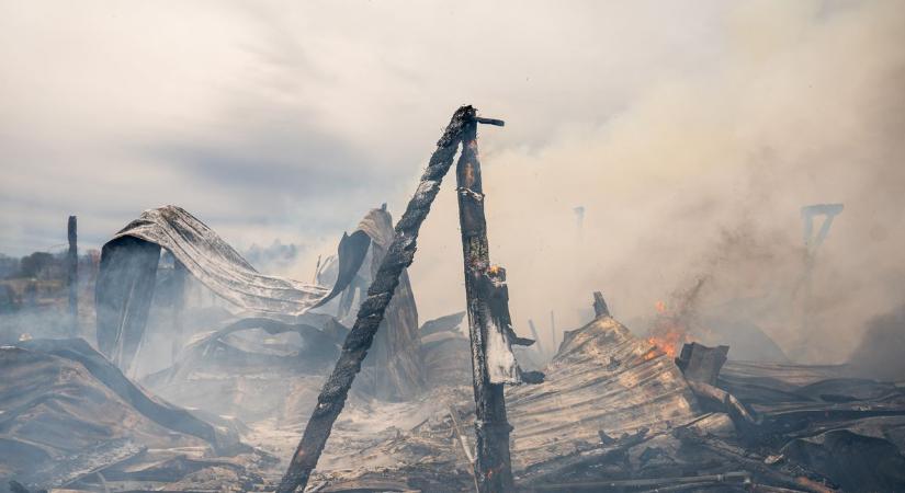 Kigyulladt a napraforgó a szárítóban, mentőt is kellett riasztani Mernyére