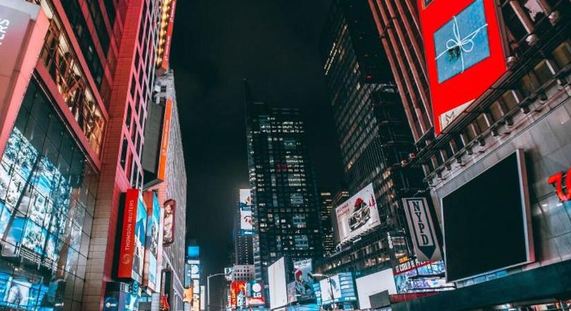 Ez New York, nem Budapest: holnap találkozik Trump a megválasztott ellenlábasával