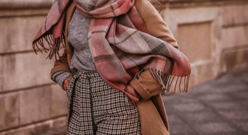 Felejtsd el a farmerod: ennél a nadrágtípusnál nem lesz menőbb télen