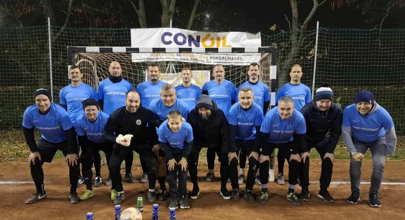 Kispályás foci: a tizenegyedik hét eredményei - jön a téli szünet!