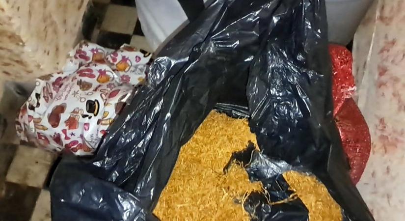 Hétmillió forint büntetés járhat a csaknem hatvan kiló „talált dohányért”