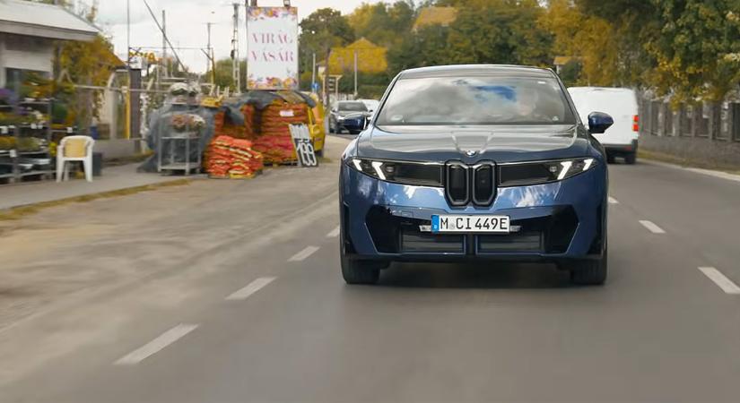 Töltés nélkül vezettek el az új BMW-vel Debrecenből Münchenbe – videóval