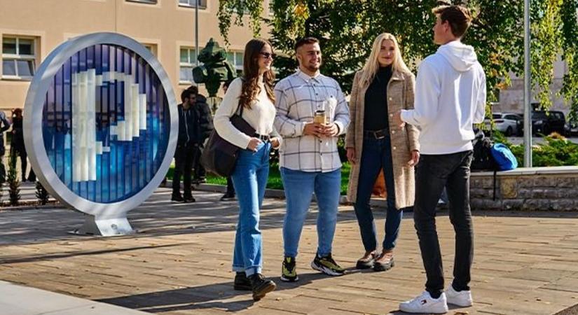 Ahol a tudás jövőt formál – Pannon Egyetem, a biztos kezdet