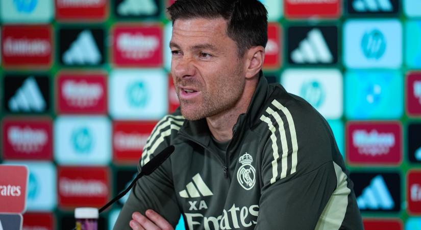 Nyilvánosságokra került, Xabi Alonso kinek a leigazolását kéri a Real elnökétől