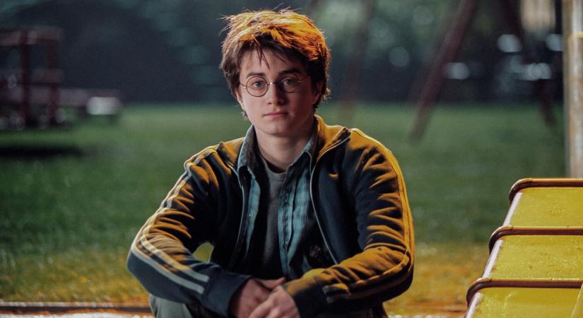 A Harry Potter-filmek sztárja szurkol a sorozatnak