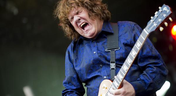 Ilyen lesz Gary Moore szobra a szülővárosában (fotók)