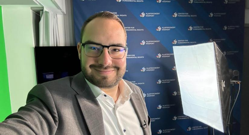 „A cégek sem tűrik a konkurens segítését” – írja az Alapjogokért jogi munkatársa a külügyből kirúgott fiatalról