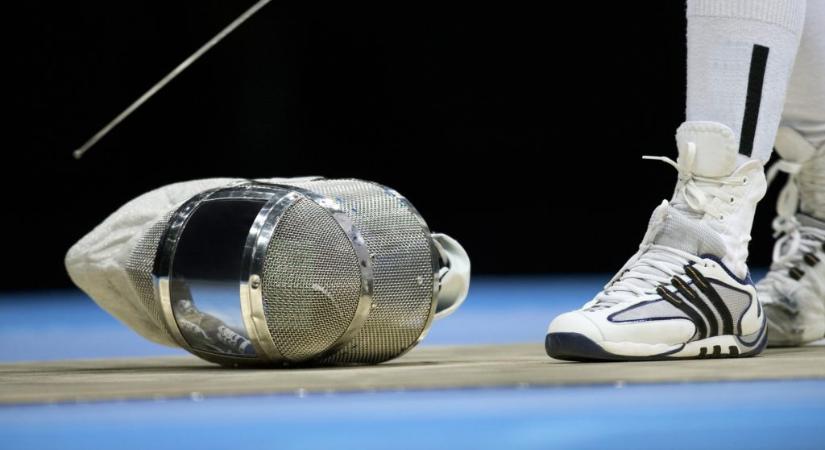 Szexuális viszonyt folytatott kiskorú tanítványával a 60 éves békéscsabai vívóedző