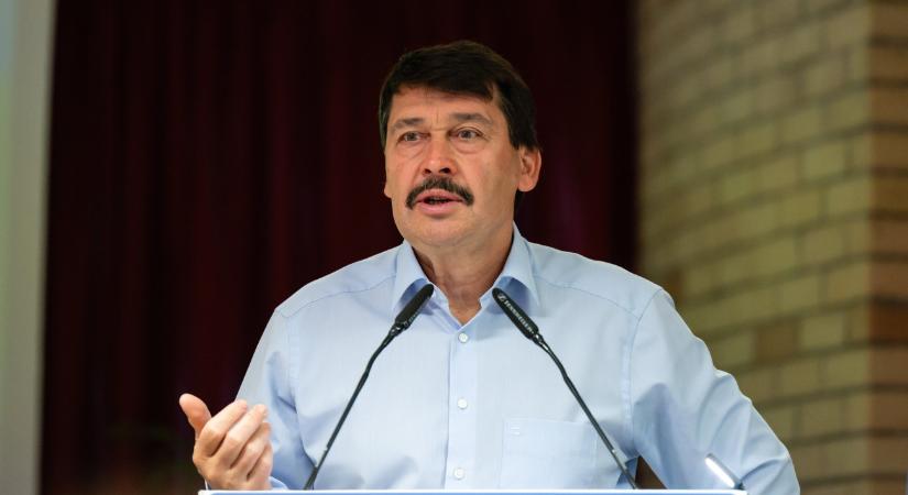 Áder János: a politika mára ketrecharccá vált