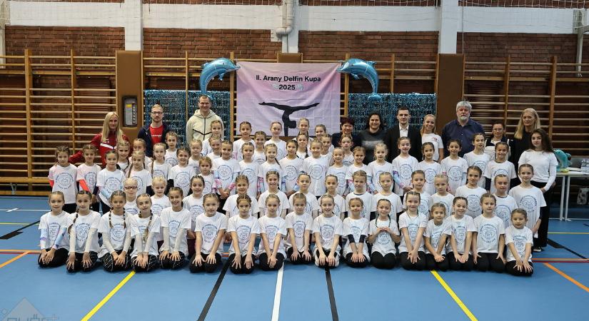 Taroltak az Arany Delfinek!