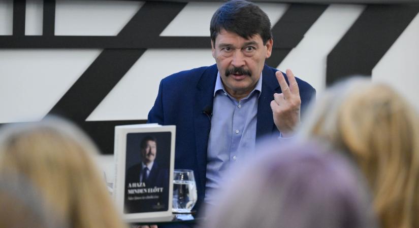 „Mindig ellene voltam a prezidenciális rendszernek” – könyv jelent meg Áder János tíz elnöki évéről