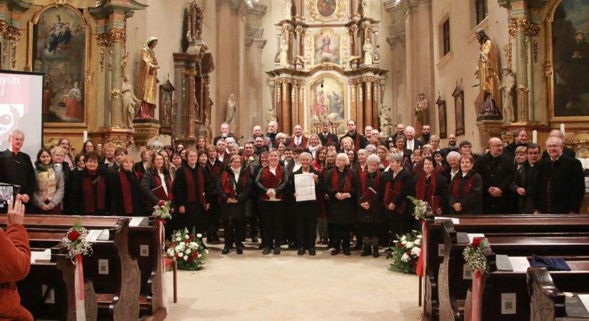 Család, ahol az ember megnyugszik, felüdül, töltekezik: húszéves a Szolnoki Jubilate Kórus
