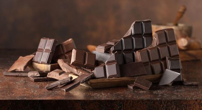 Puha karamellben műanyag – baj van a Milka csokival, nézzük meg, milyet vettünk