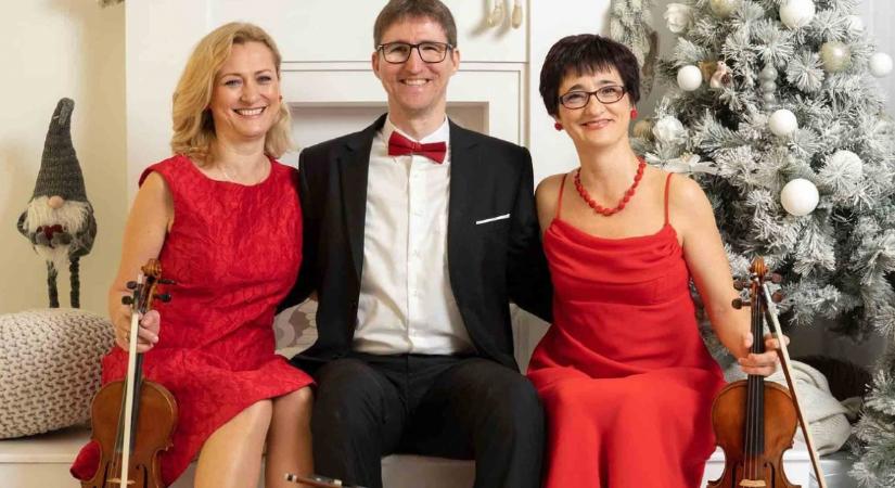 Varázslatos adventi dallamok csendülnek fel a debreceni Csapókertben