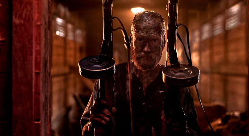 Sisu – A bosszú útja-kritikák: Nagyobb, véresebb, őrültebb? Már holnaptól a mozikban!