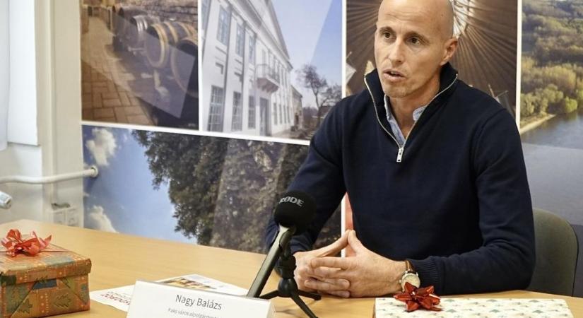 Indul a karácsonyi jótékonysági cipősdoboz akció