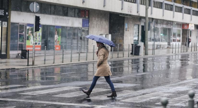 Leszakadt az ég Győr-Moson-Sopronban, ez még csak a kezdet - fotók, videó