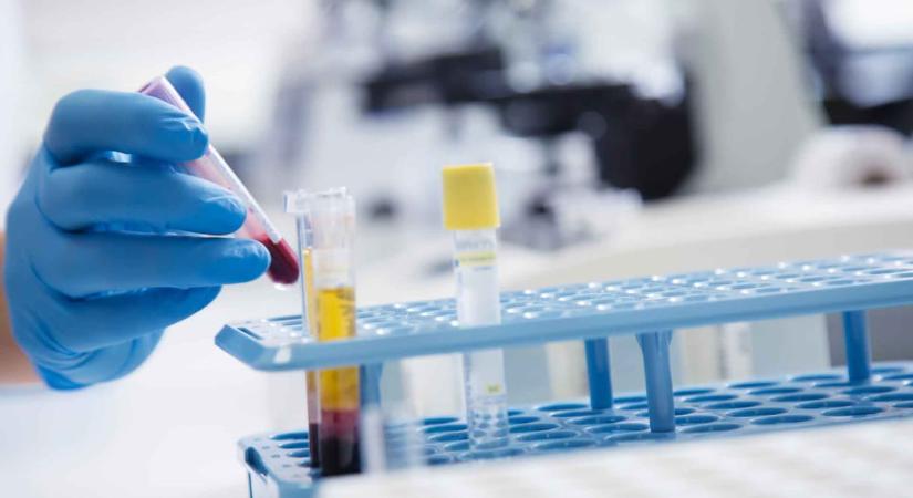 Egy tűszúrás az egész: 10 évvel a tünetek megjelenése előtt jelezheti a betegségeket az új teszt