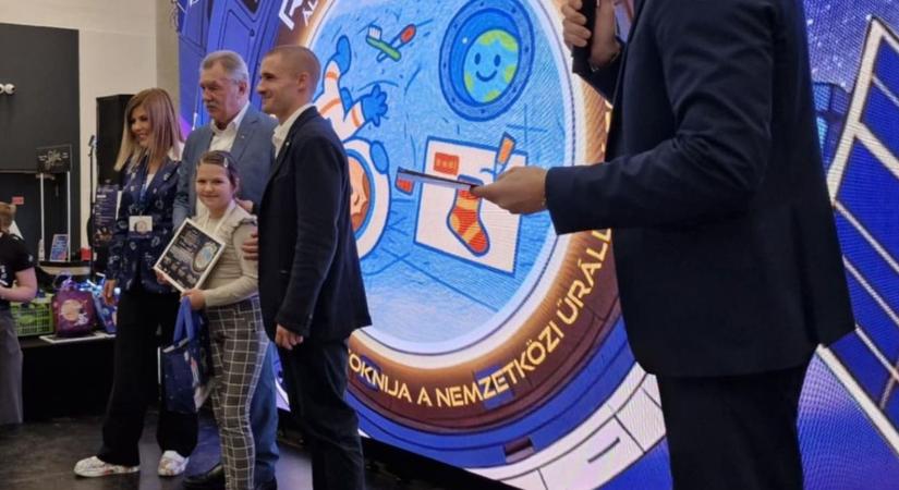 Farkas Bertalan elismerését is kivívta a fiatal ajkai diák