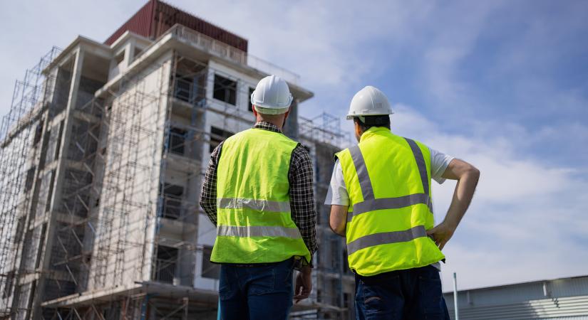 Hát ezért nem épül elég lakás Magyarországon? - Kiszámolták, mennyit kaszálnak a fejlesztők